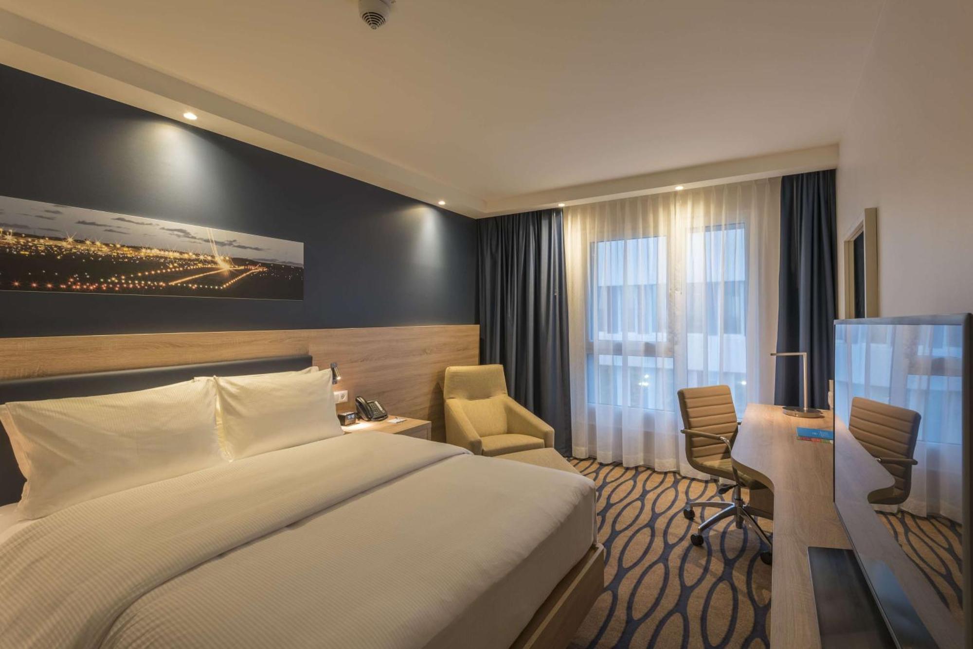 Hampton By Hilton Frankfurt Airport 3* Frankfurt am Main