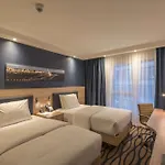 Hampton By Hilton Frankfurt Airport