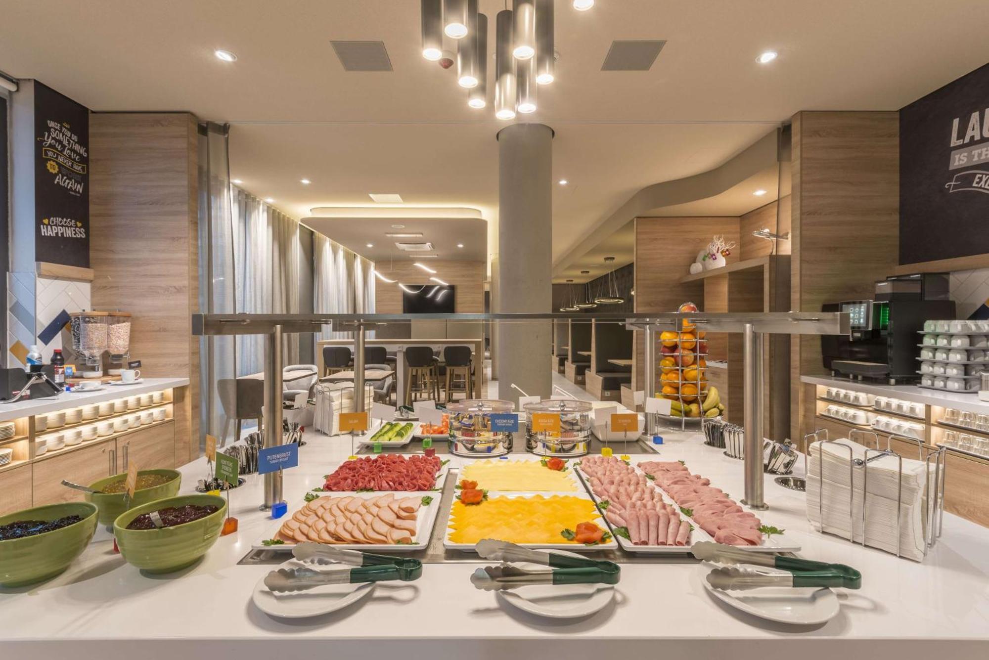 Hampton By Hilton Frankfurt Airport Hotel Frankfurt am Main